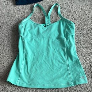 Alo cool fit aqua tank M